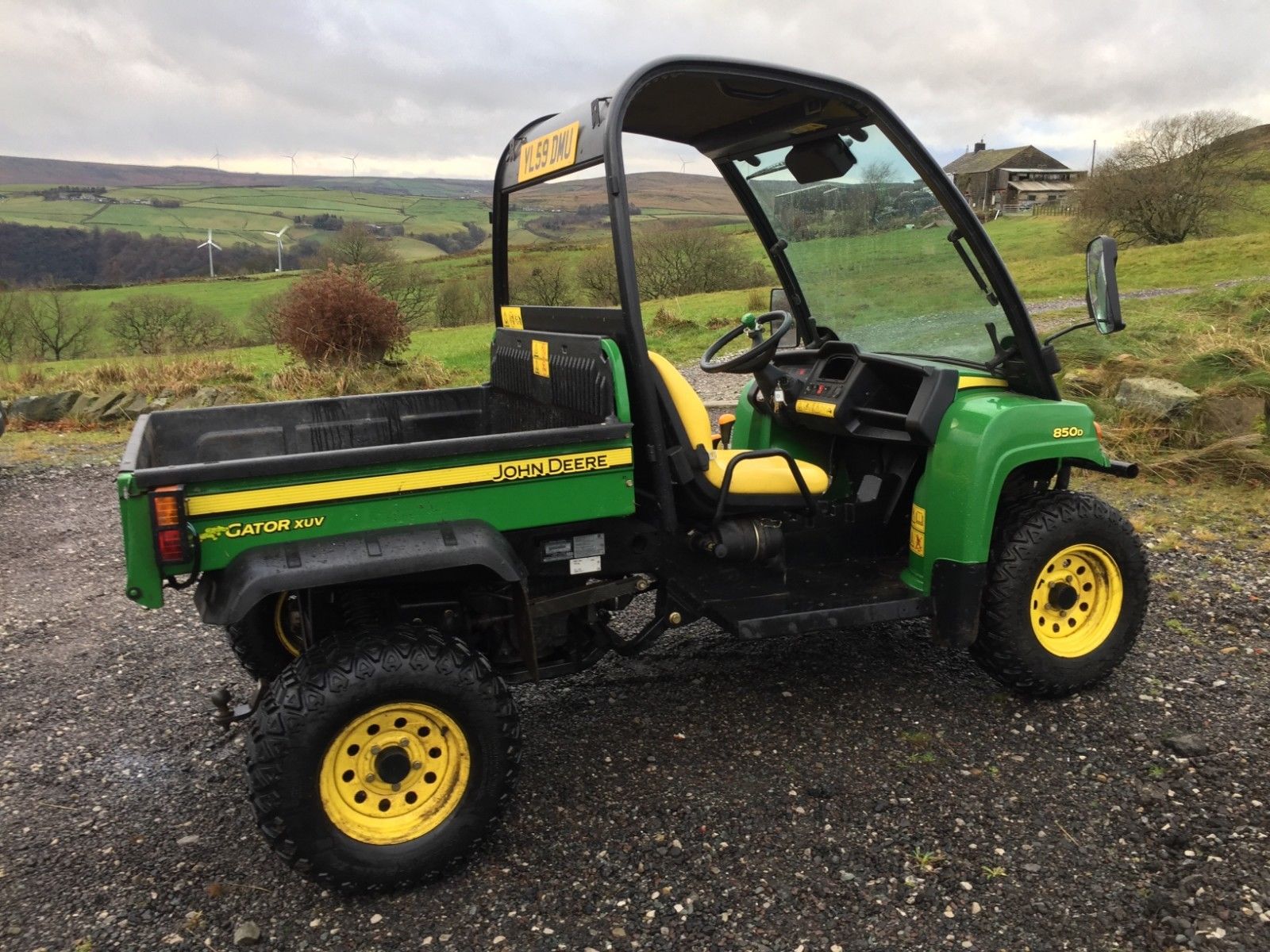 2011 John Deere Gator 850D