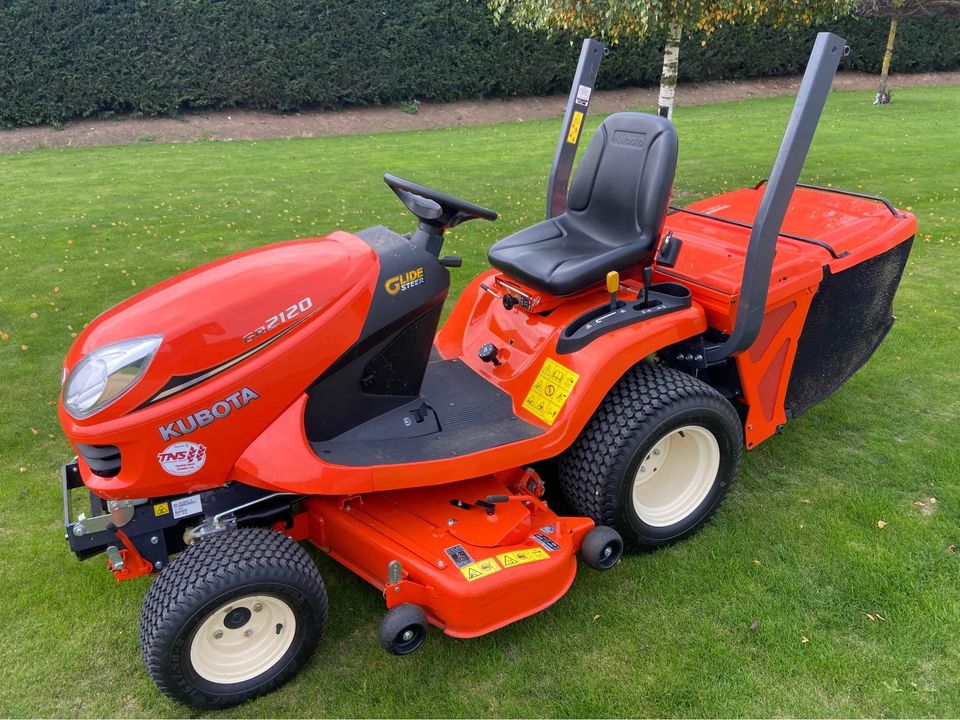 2020 Kubota G2120 Ride-on Mower