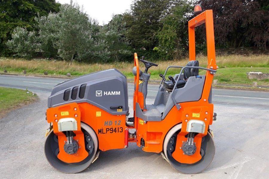 2018 Hamm HD12VV Roller