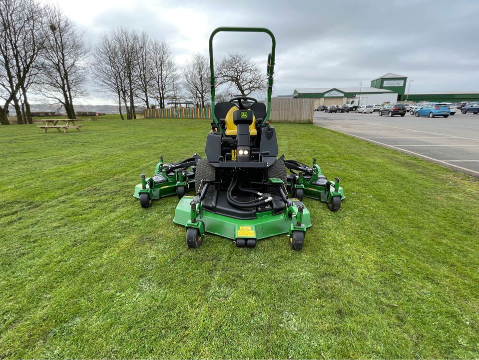 2015 John Deere 1600 Turbo Series II Mower