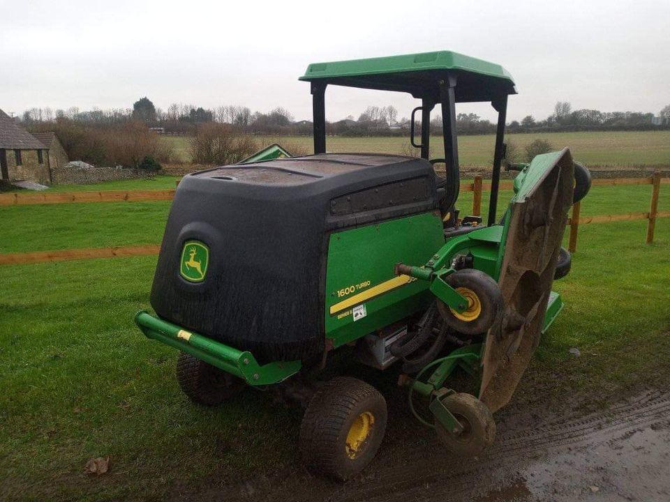 John Deere 1600 Series II Turbo WAM Mower