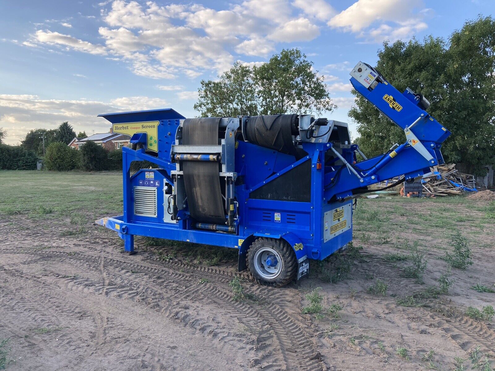 Herbst Compact Screener
